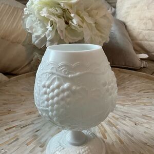 Vintage Anchor Hocking Doeskin Imperial Brandy Sniffer